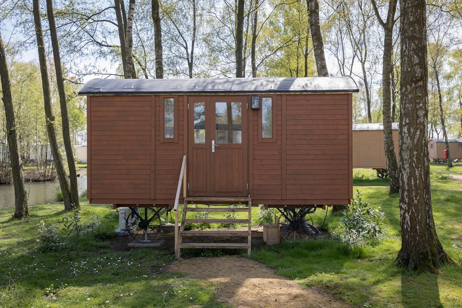 Glamping - 25 Min Roermond, Maasmechelen & Maastricht Hotel Kinrooi ภายนอก รูปภาพ